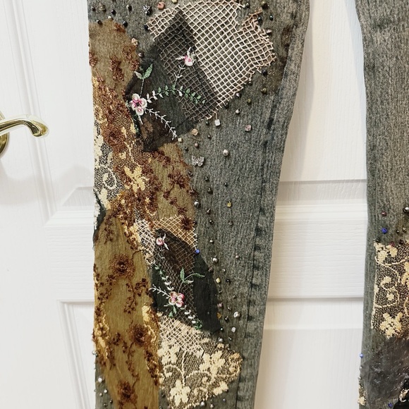 Jeans Embellished with Lace, Embroidery and Beads - Picture 2 of 3